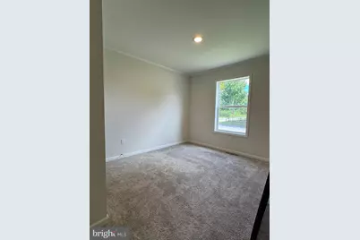 28 Fourth Avenue, Carneys Point, NJ 08069 - Photo 9