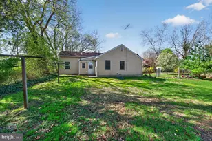 79 E Millbrooke Ave, Woodstown, NJ 08098 - Photo 21