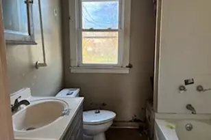 273 N Broad St, Carneys Point, NJ 08069 - Photo 13