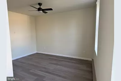 21 N Main Street #APT. E, Woodstown, NJ 08098 - Photo 3