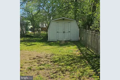 374 Manor Avenue, Carneys Point, NJ 08069 - Photo 11