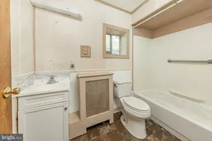 74 W Broadway, Salem, NJ 08079 - Photo 13