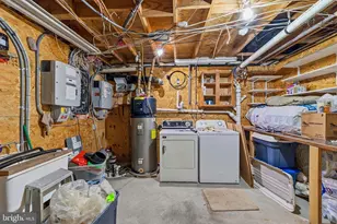 38 N Dupont Rd, Carneys Point, NJ 08069 - Photo 25