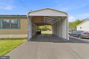 38 N Dupont Rd, Carneys Point, NJ 08069 - Photo 5