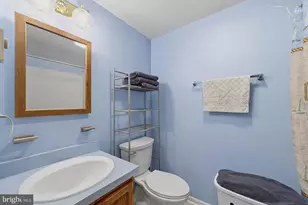 38 N Dupont Rd, Carneys Point, NJ 08069 - Photo 19