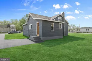 105 E Del-A-Vue Ave, Carneys Point, NJ 08069 - Photo 23