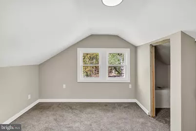 105 E Del A Vue Avenue, Carneys Point, NJ 08069 - Photo 19