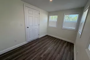 74A N Railroad Ave, Pedricktown, NJ 08067 - Photo 7