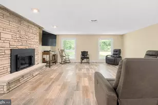 37 Goose Ln, Pennsville, NJ 08070 - Photo 11