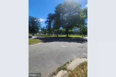 238 E St, Penns Grove, NJ 08069 - Photo 5