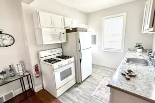 272 Jefferson St, Carneys Point, NJ 08069 - Photo 9