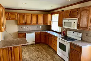 27 Center St, Elmer, NJ 08318 - Photo 3