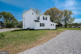 39 Main St, Pilesgrove, NJ 08098 - Photo 13