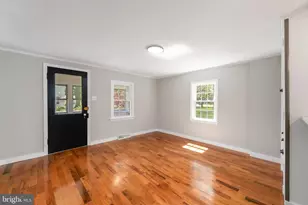 39 Main St, Pilesgrove, NJ 08098 - Photo 21