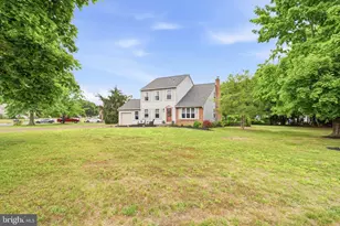 1030 Rainbow Cir, Pittsgrove, NJ 08318 - Photo 3