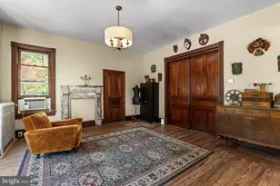20 N Greenwich St, Alloway, NJ 08001 - Photo 11