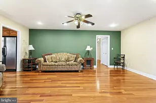 6 Melissa Ln, Pilesgrove, NJ 08098 - Photo 9