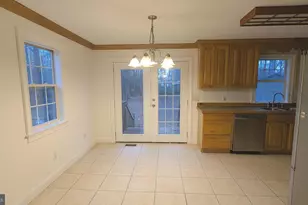 21 Sycamore Rd, Pennsville Township, NJ 08070 - Photo 11