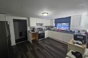 206 Broad St, Elmer, NJ 08318 - Photo 3