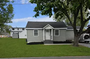 10 Jefferson Rd, Pennsville, NJ 08070 - Photo 1