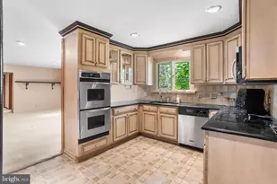 1323 Kings Hwy, Pilesgrove, NJ 08098 - Photo 13