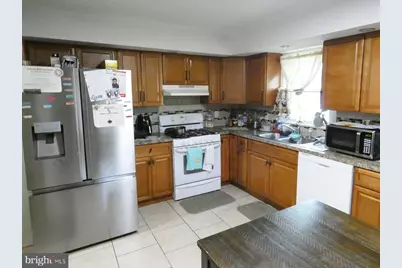 256 H Street, Carneys Point, NJ 08069 - Photo 13