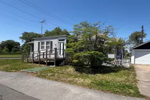 258 H St, Carneys Point, NJ 08069 - Photo 3