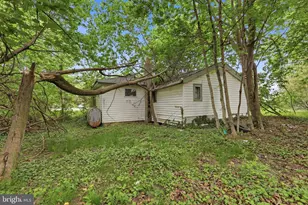 24 Elm St, Salem, NJ 08079 - Photo 5