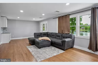 3 Lakeside Lane, Carneys Point, NJ 08069 - Photo 7