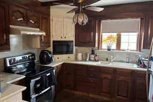 209 Marsden Ave, Penns Grove, NJ 08069 - Photo 9