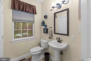 17 Waterview Dr, Pilesgrove Township, NJ 08098 - Photo 17