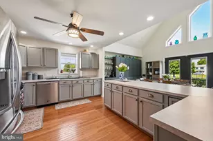 12 Melissa Ln Ln, Pilesgrove, NJ 08098 - Photo 11
