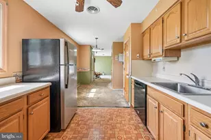297 Harrisonville Lake Rd, Pilesgrove, NJ 08098 - Photo 15