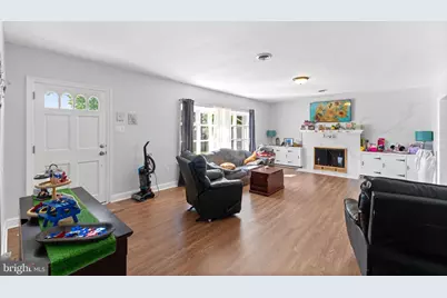 26 Delaware Drive, Penns Grove, NJ 08069 - Photo 3