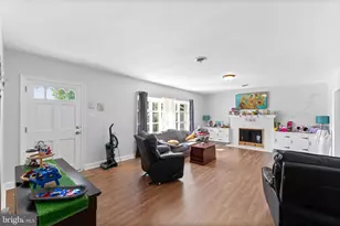 26 Delaware Dr, Penns Grove, NJ 08069 - Photo 3