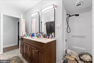 26 Delaware Dr, Penns Grove, NJ 08069 - Photo 15