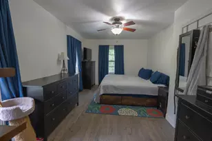 257 G St, Carneys Point, NJ 08069 - Photo 19