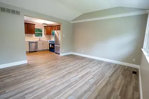 138 E Del-A-Vue Ave, Carneys Point, NJ 08069 - Photo 9