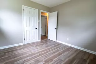 138 E Del-A-Vue Ave, Carneys Point, NJ 08069 - Photo 21