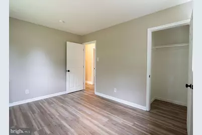 138 E Del A Vue Avenue, Carneys Point, NJ 08069 - Photo 19