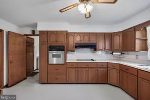 44 Supawna Rd, Pennsville Township, NJ 08070 - Photo 13