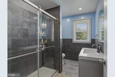 425 Erie Avenue, Penns Grove, NJ 08069 - Photo 13