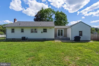 425 Erie Avenue, Penns Grove, NJ 08069 - Photo 17
