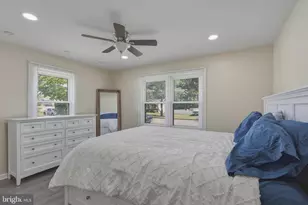 425 Erie Ave, Penns Grove, NJ 08069 - Photo 9