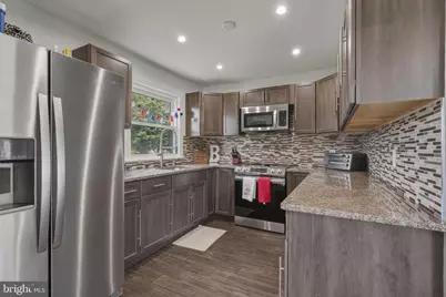 425 Erie Avenue, Penns Grove, NJ 08069 - Photo 5