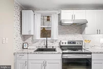 1 Dixie Drive, Penns Grove, NJ 08069 - Photo 9