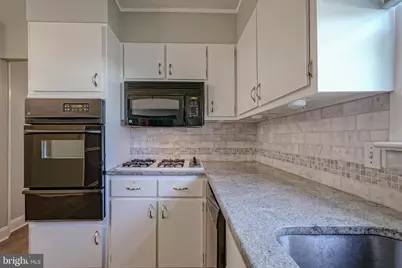 144 Castle Heights Avenue, Pennsville Township, NJ 08070 - Photo 11