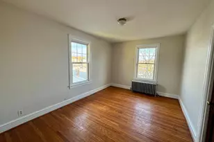 27 S Main St, Woodstown, NJ 08098 - Photo 1