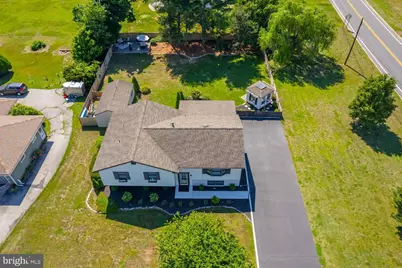 51 S Golfwood Avenue, Carneys Point, NJ 08069 - Photo 9