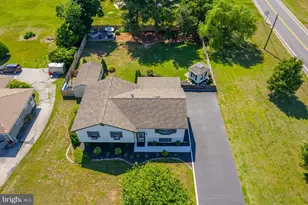 51 S Golfwood Ave, Carneys Point, NJ 08069 - Photo 9